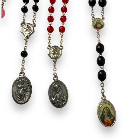 Vintage Religious Jewelry Lot Rosary Medallions lot of 6 #7 - Picture 2 of 7